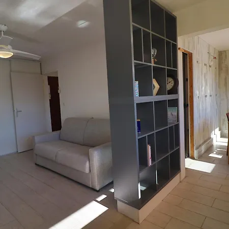 Joli 2 Pieces 40m² Avec Parking Prive A - Fr-1-472-196 Apartamento
