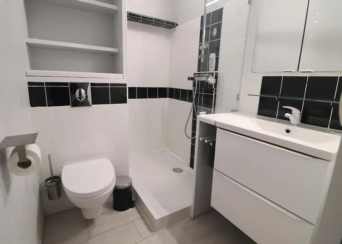 Apartman Superbe 2 Pieces A Sete Avec Parking Prive - Fr-1-472-196